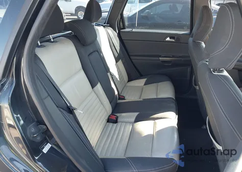 2011 Volvo V50 T5/T5 R-Design from USA, damaged, VIN YV1672MW6B2627397